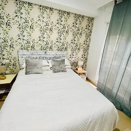 Pleasant Duplex By Elviria Dunas * Μαρμπέλλα