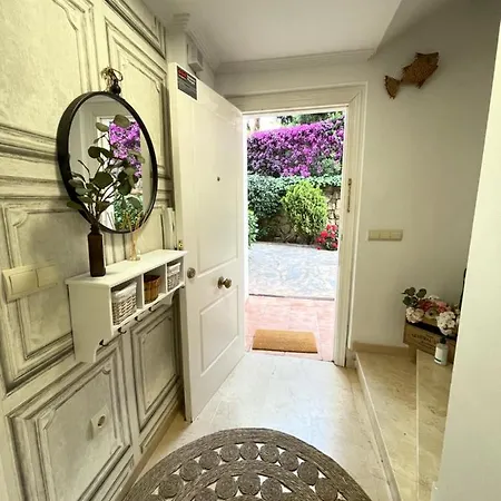 Apartment Pleasant Duplex By Elviria Dunas