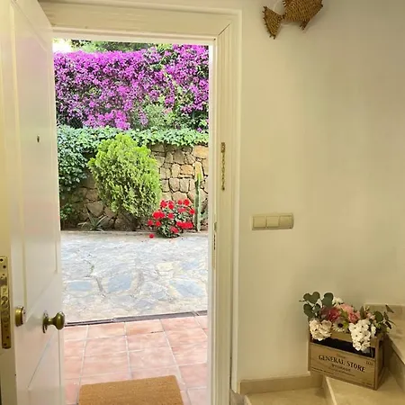 Διαμέρισμα Pleasant Duplex By Elviria Dunas Μαρμπέλλα