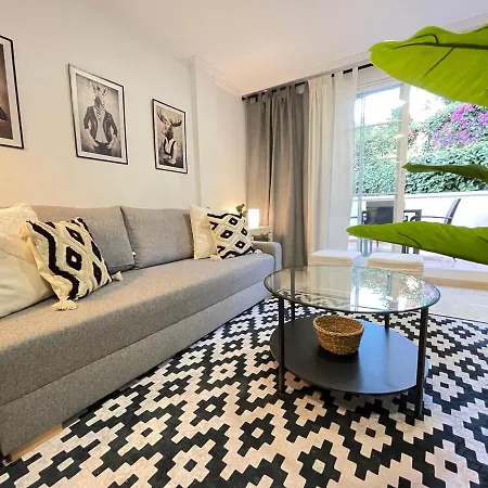 Apartment Pleasant Duplex By Elviria Dunas *