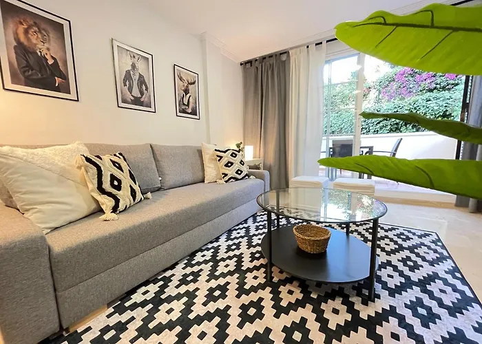 아파트 Pleasant Duplex By Elviria Dunas *